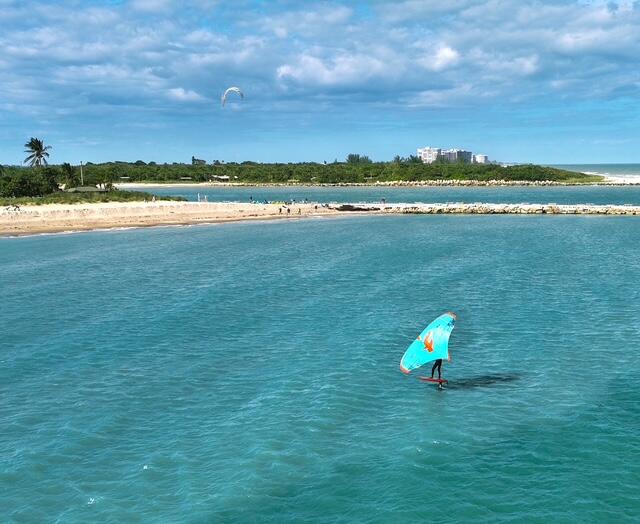 1002 Shorewinds Drive