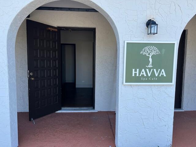 385-395 Malverne Boulevard