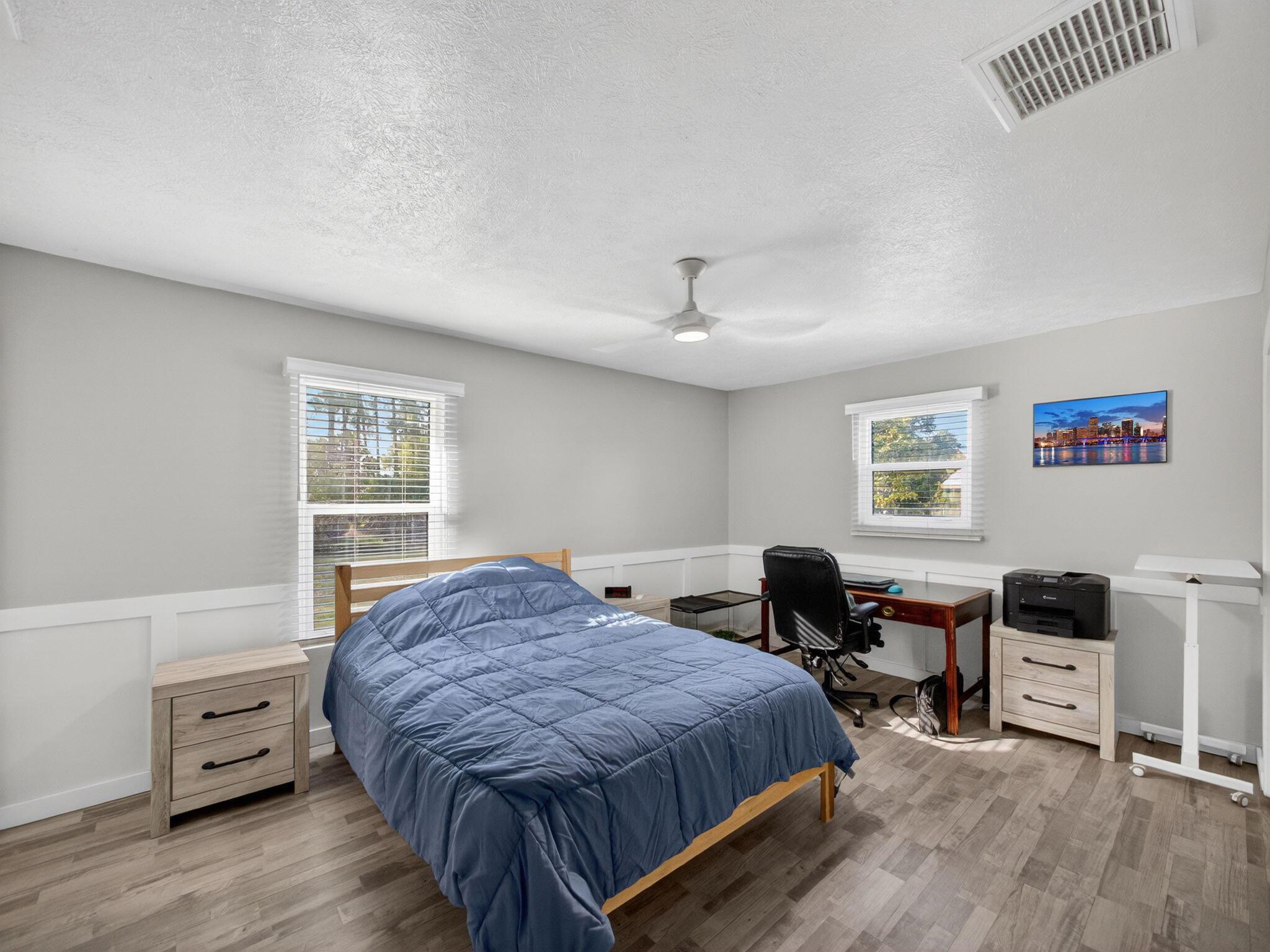 3142 SW Bridge Street