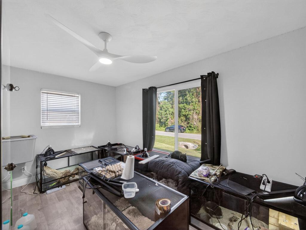 3142 SW Bridge Street