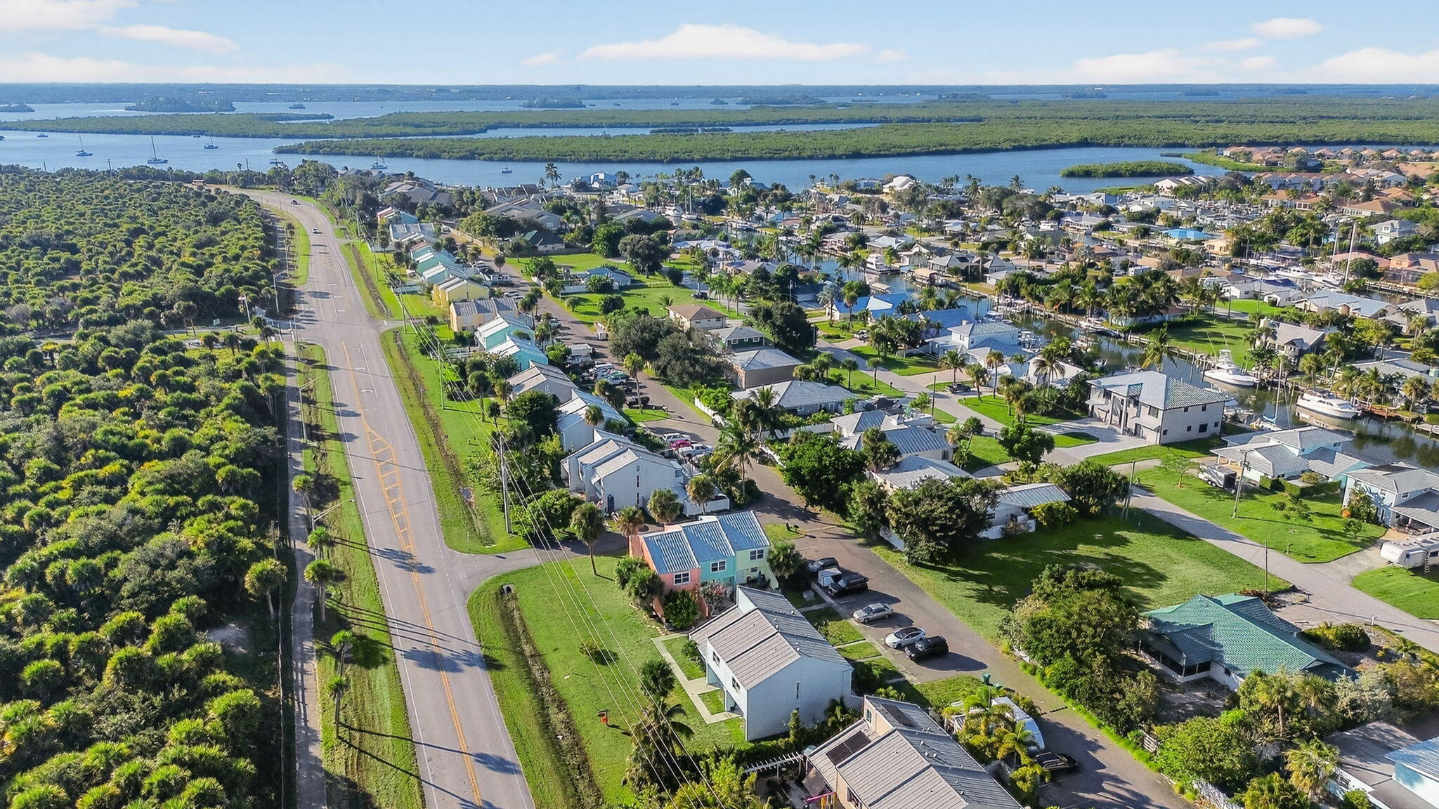 1000 Shorewinds Drive