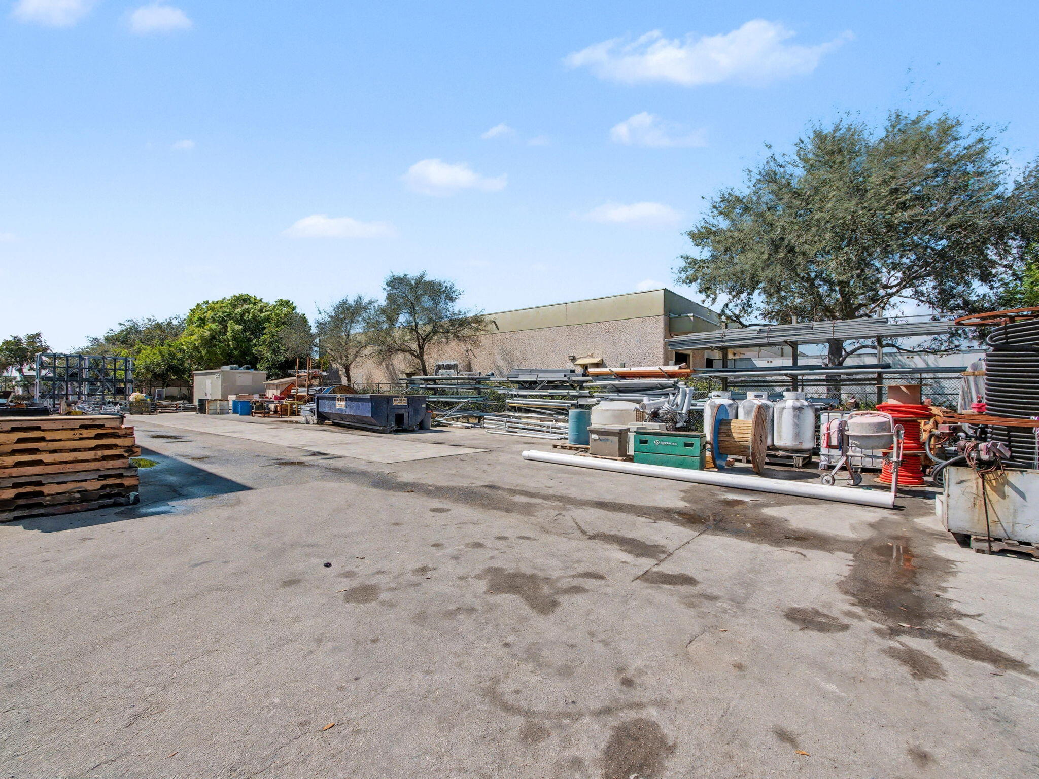 6861 Garden Road
