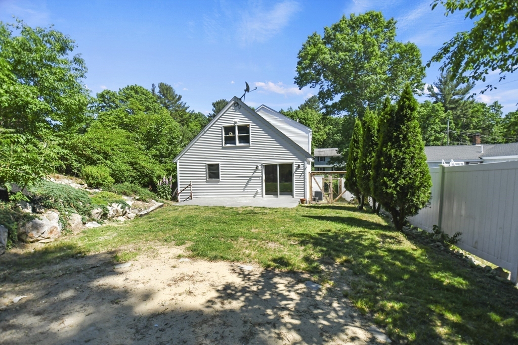 8 Cedar Street