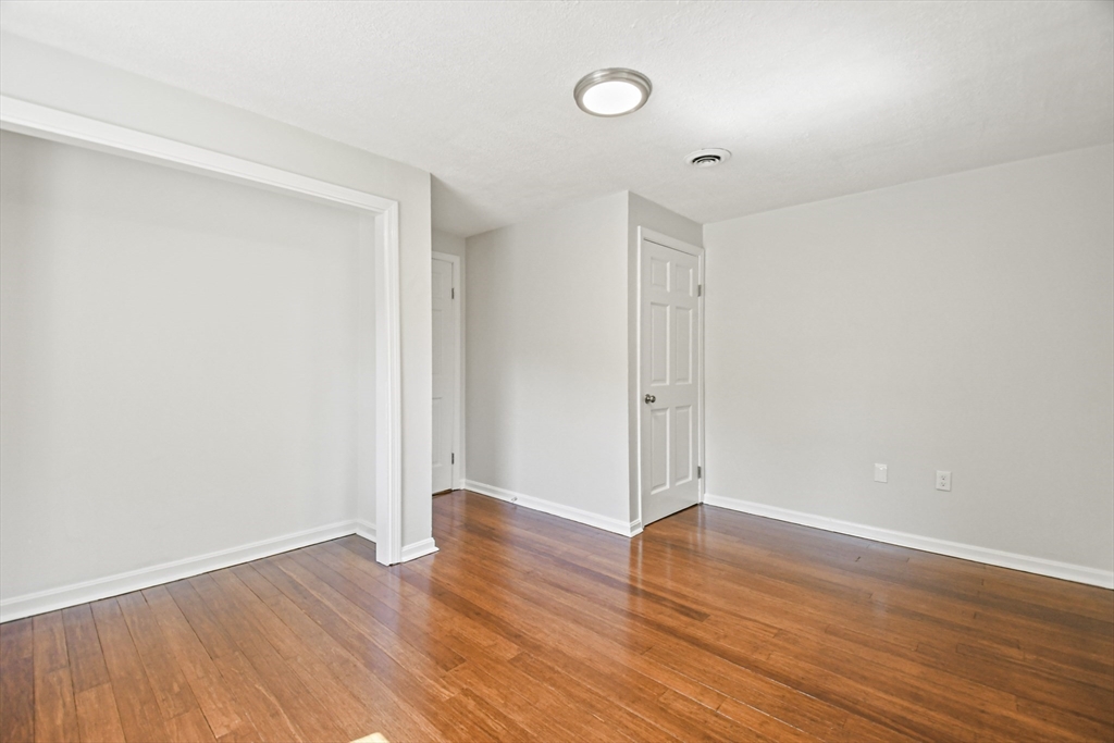 8 Cedar Street
