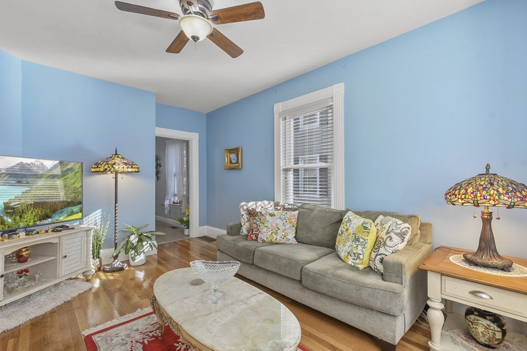 21 Hartwell Street # 4