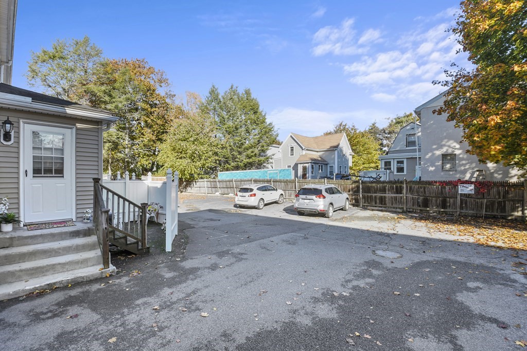 21 Hartwell Street # 4