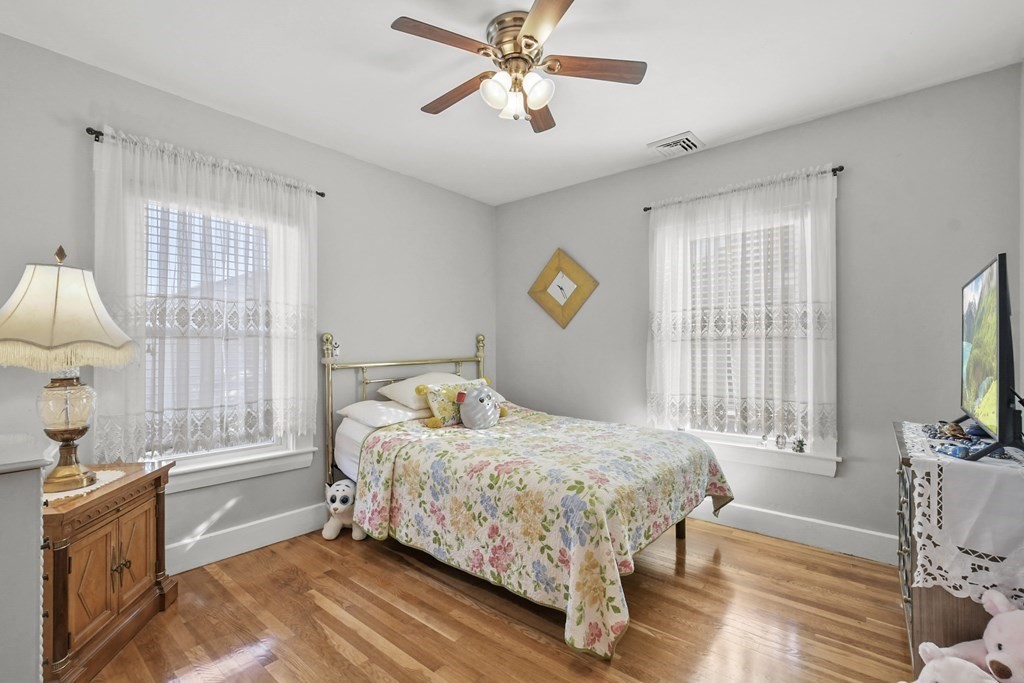 21 Hartwell Street # 4