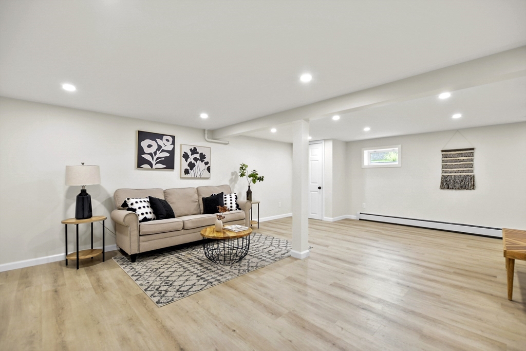 21 Woodside Road