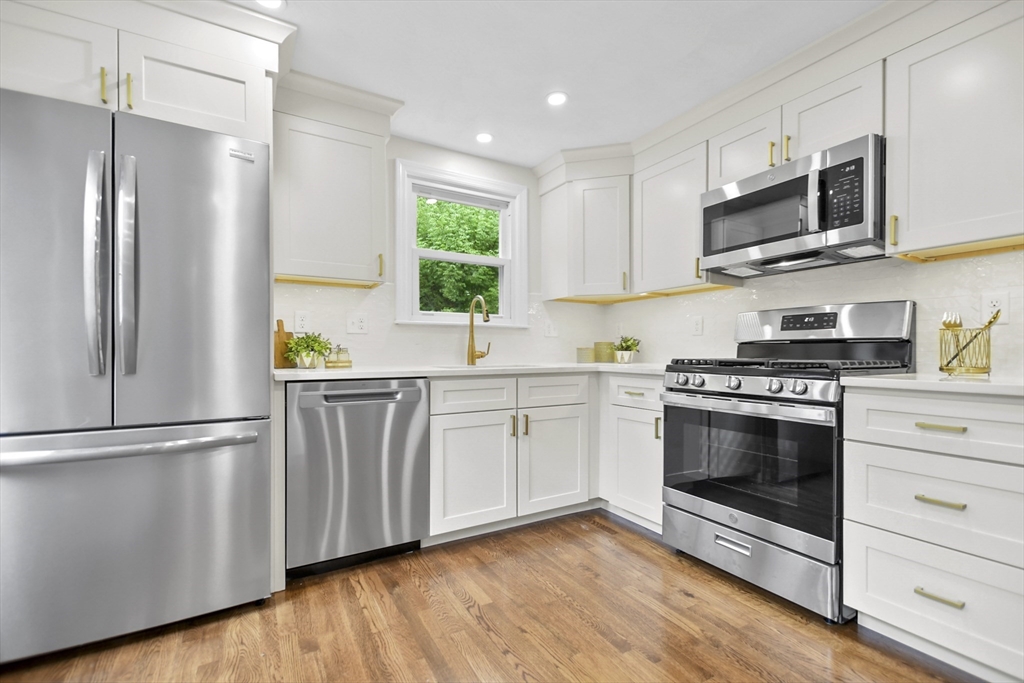 21 Woodside Road
