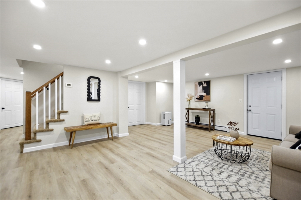 21 Woodside Road