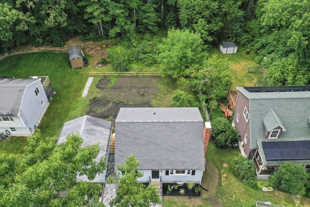 21 Woodside Road