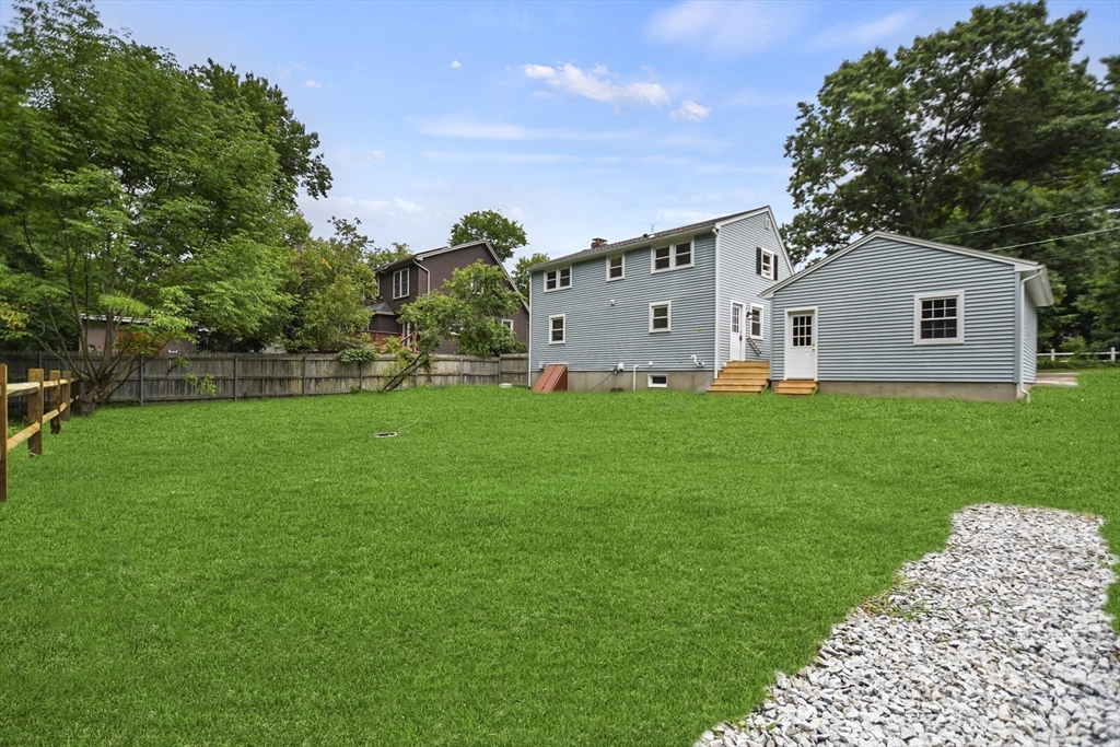 21 Woodside Road