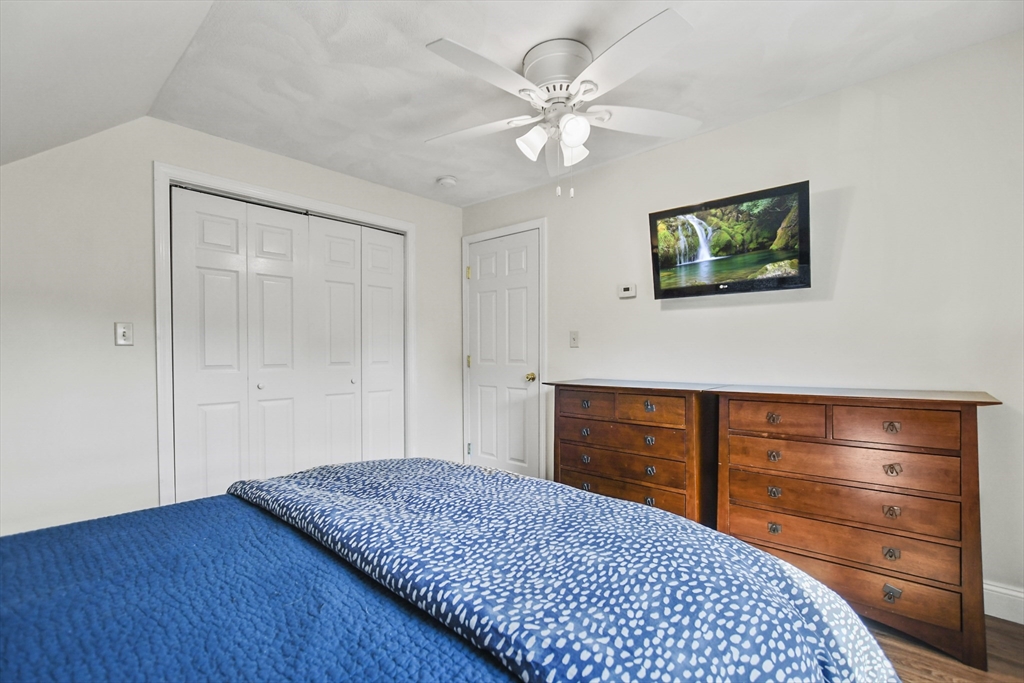 14 Brownville Ave