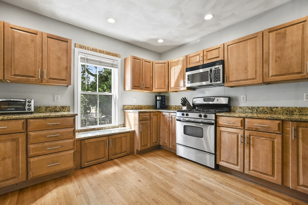 14 Brownville Ave