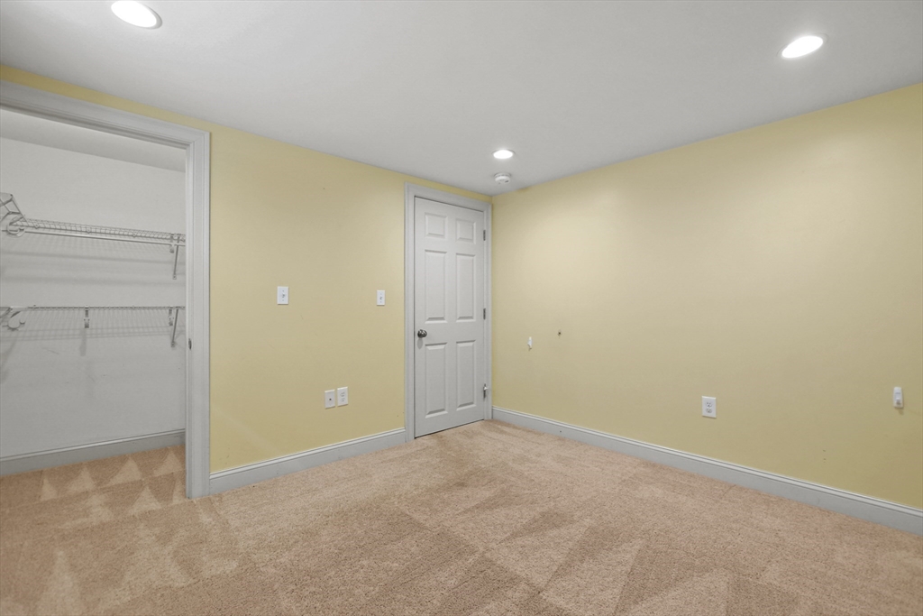 147 Franklin St # 1
