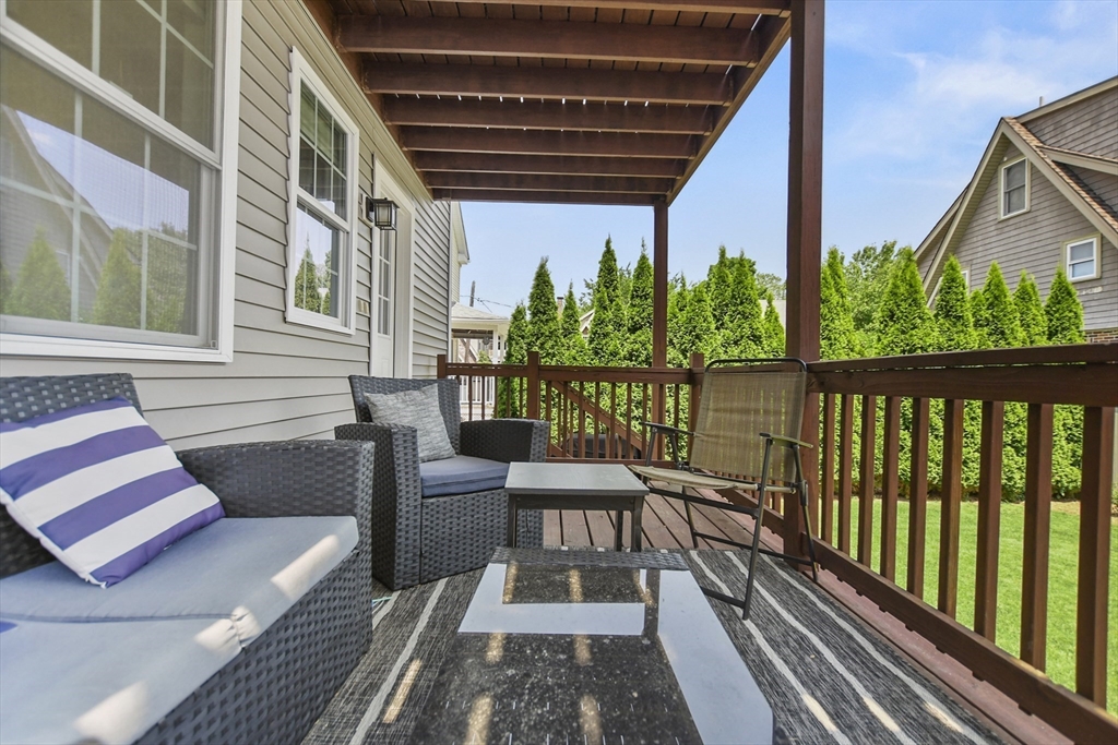 147 Franklin St # 1