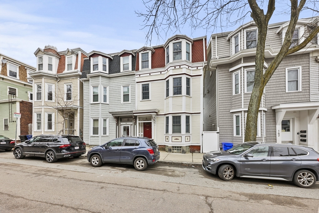 160 I St # 3
