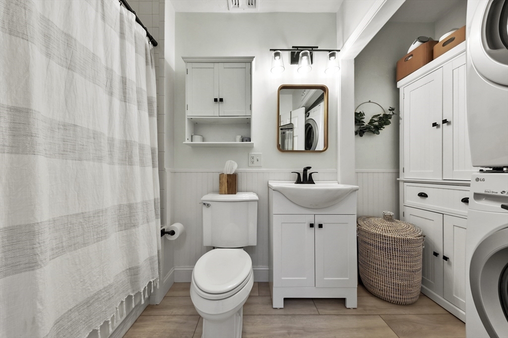 160 I St # 3