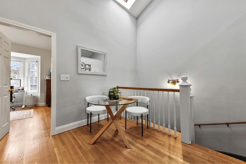 160 I St # 3