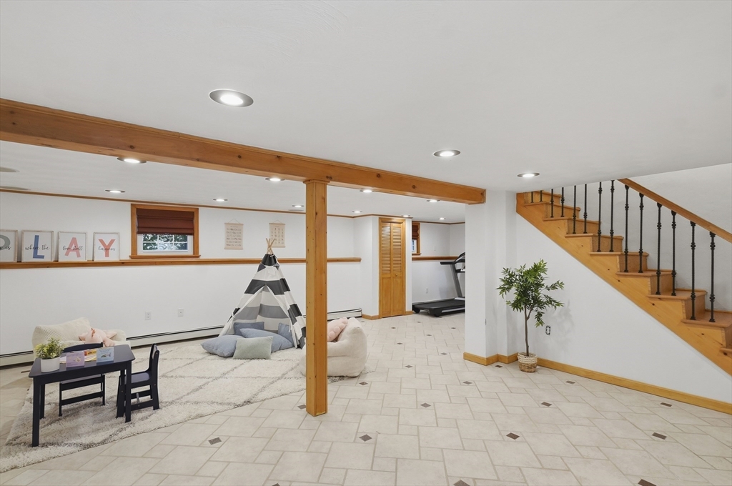 72 Crimson Road