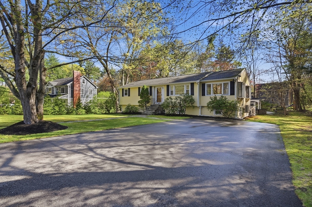 72 Crimson Road