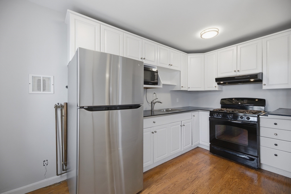 25 Lennon Court # 29