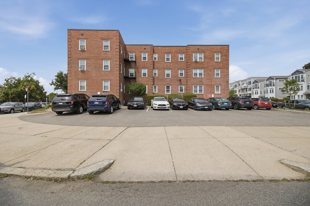 25 Lennon Court # 29