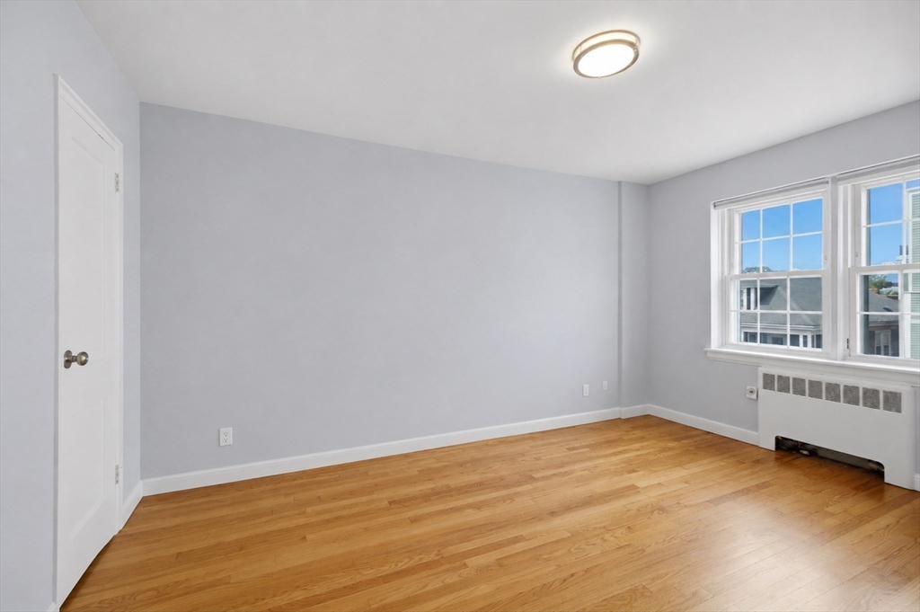 25 Lennon Court # 29
