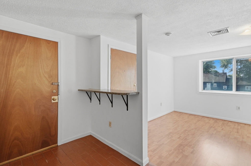 35 Prospect St # 309