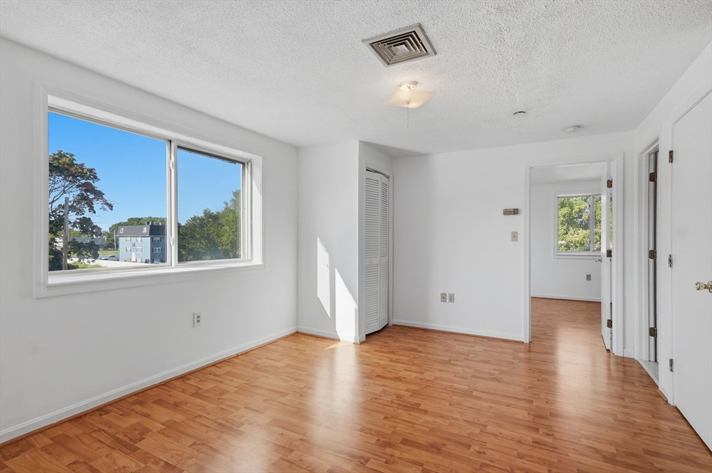 35 Prospect St # 309