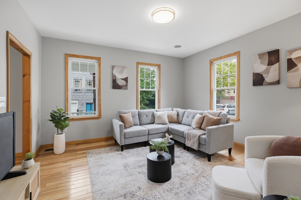 54 Vernon Street # 54