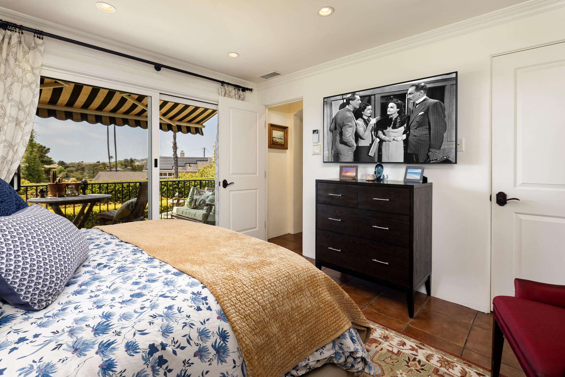 122 Skyline Circle