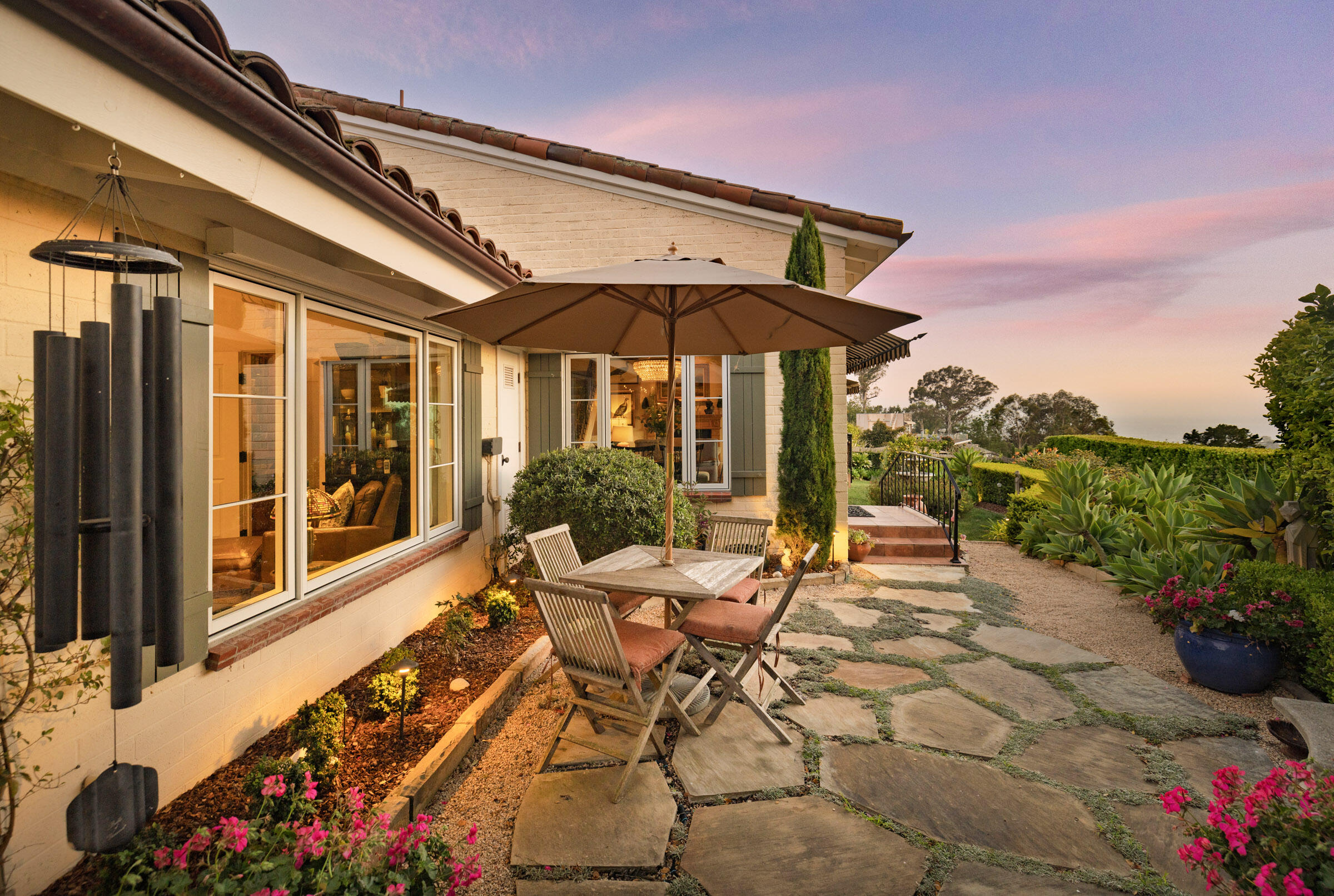 122 Skyline Circle