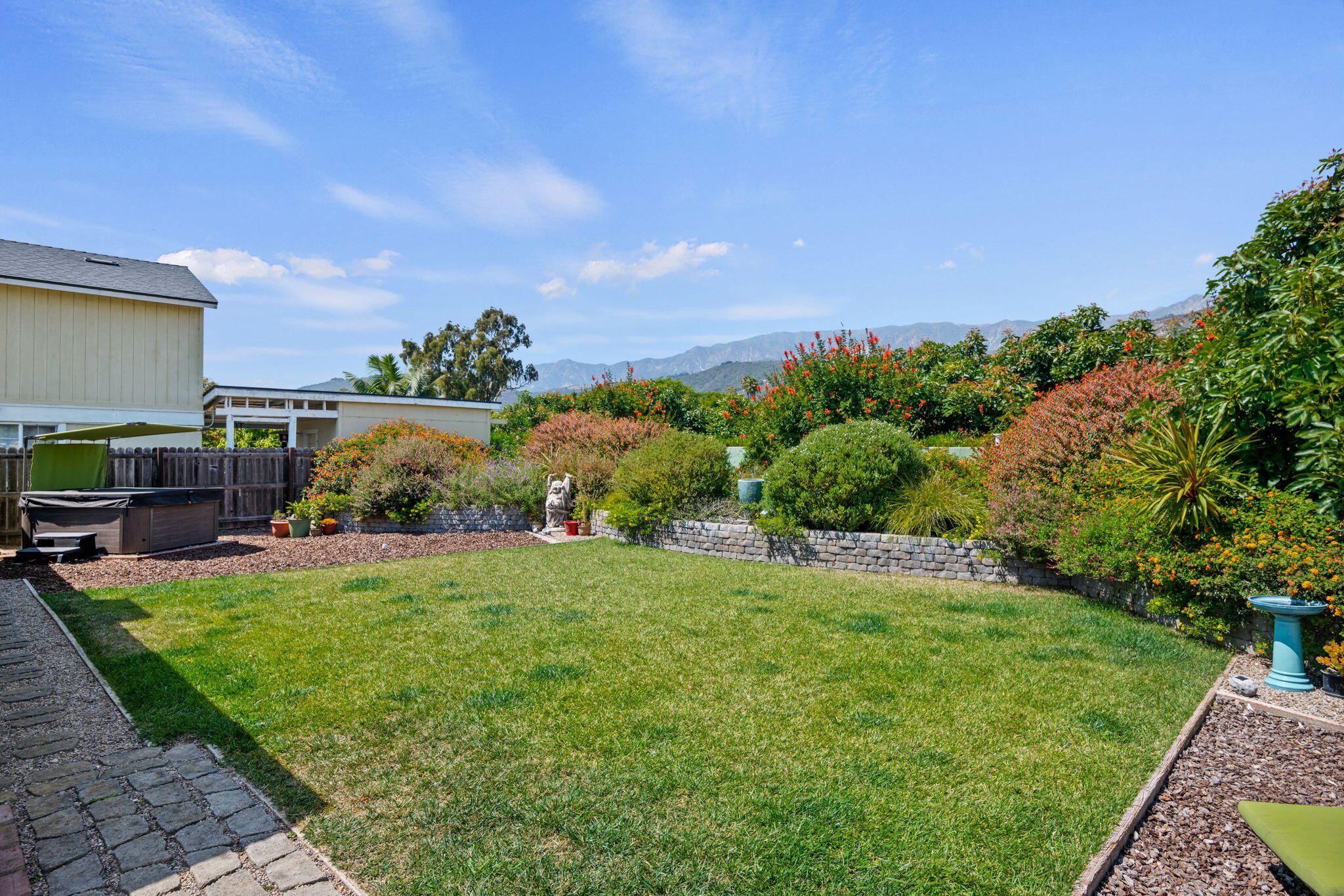 4436 La Tierra Lane