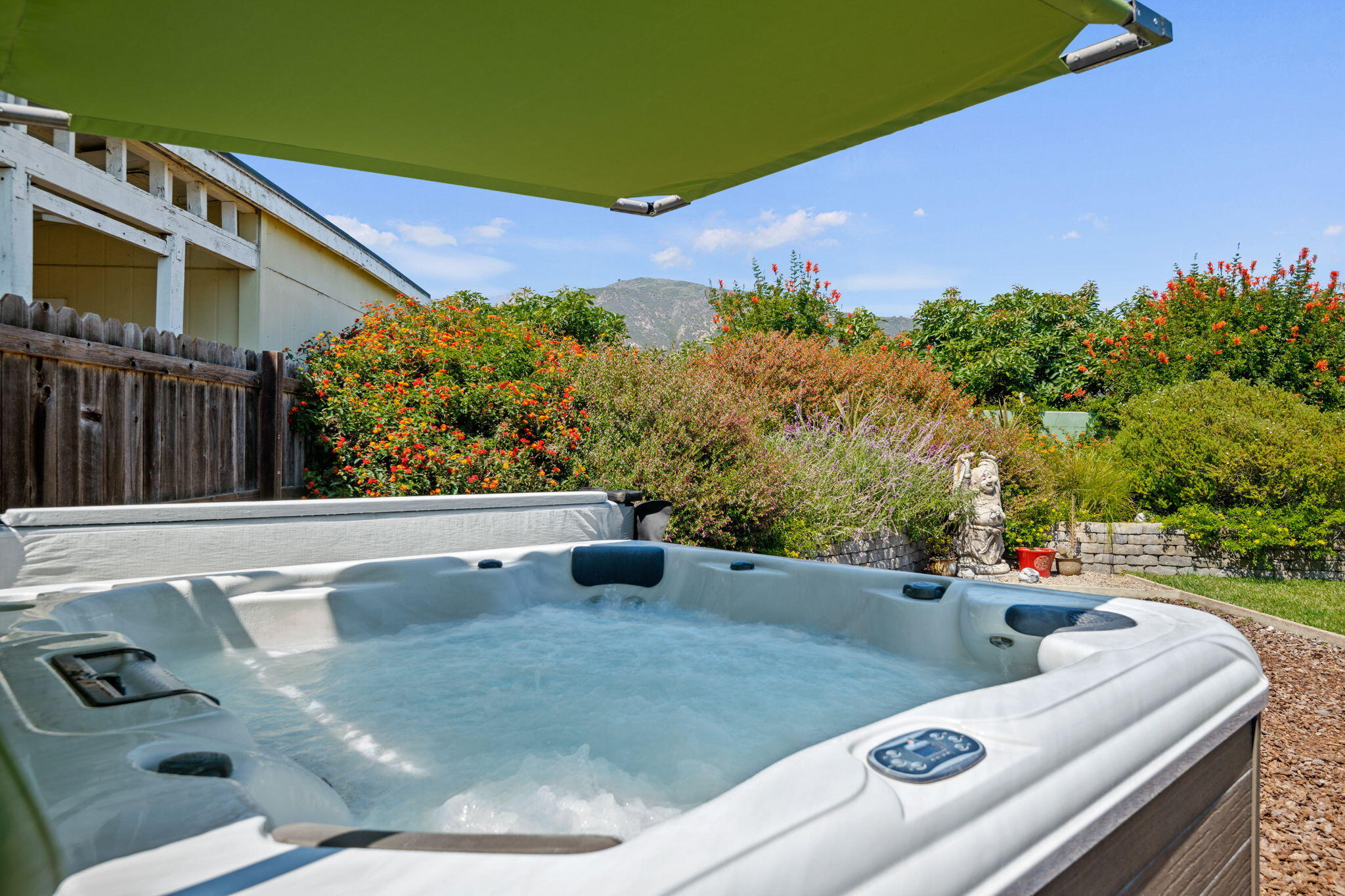4436 La Tierra Lane