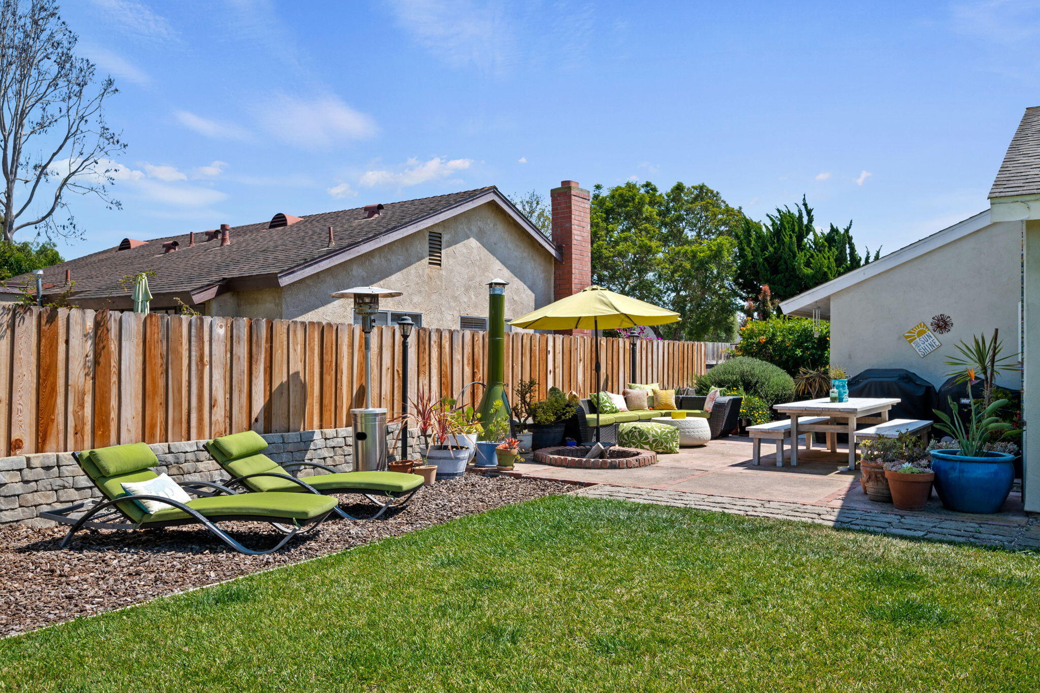 4436 La Tierra Lane