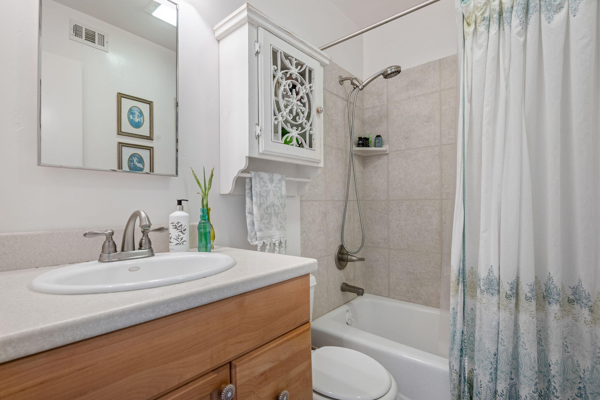 4436 La Tierra Lane