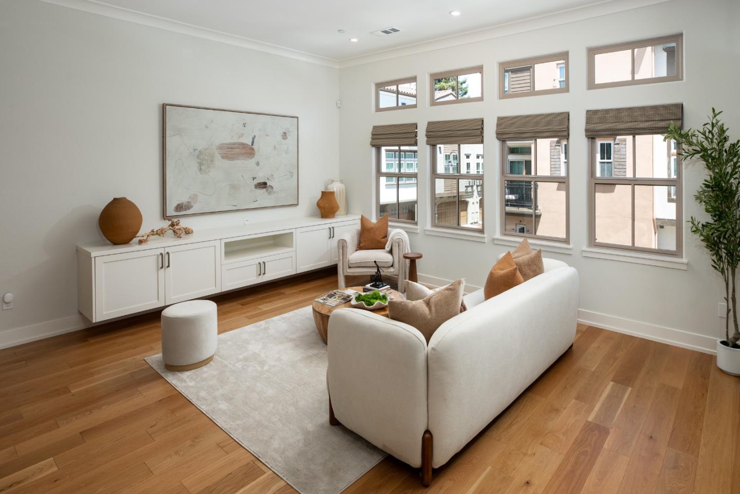 2350 Toledo Terrace