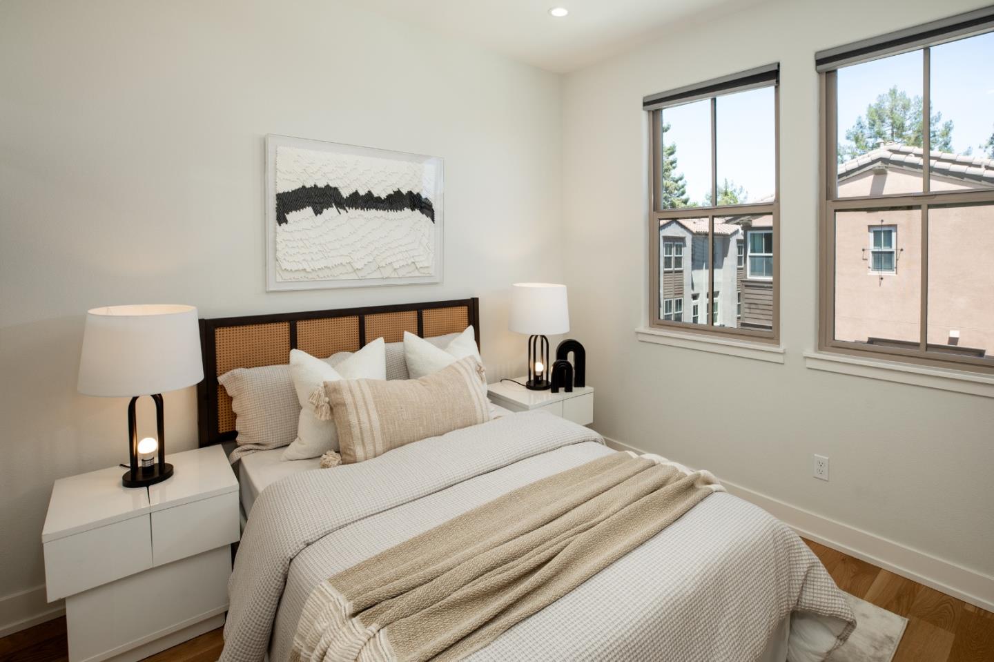 2350 Toledo Terrace
