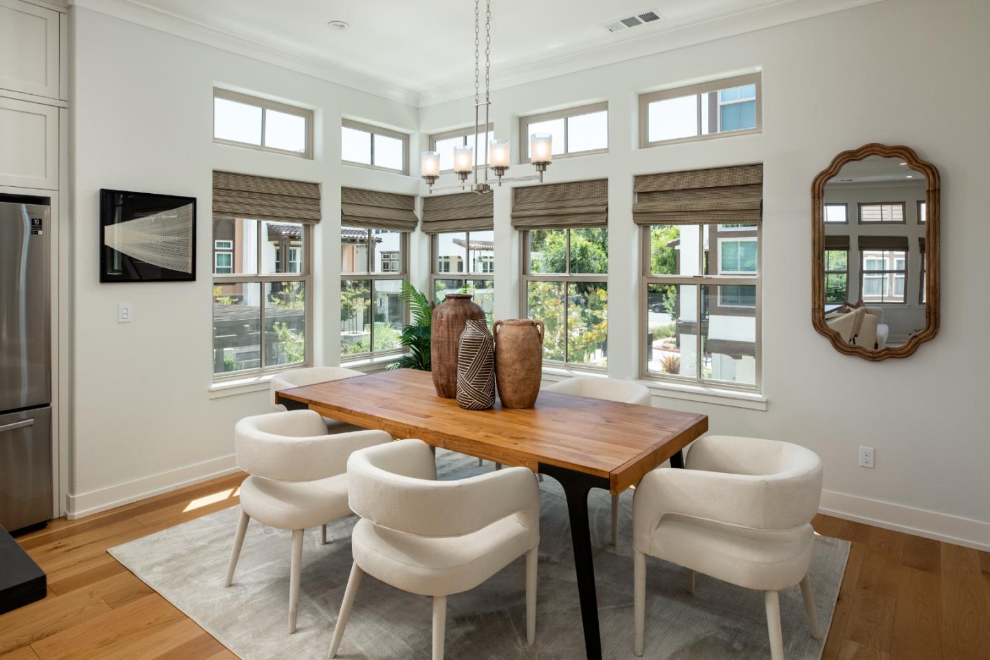 2350 Toledo Terrace
