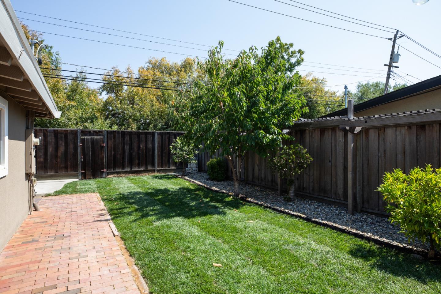 1269 Manzano Way