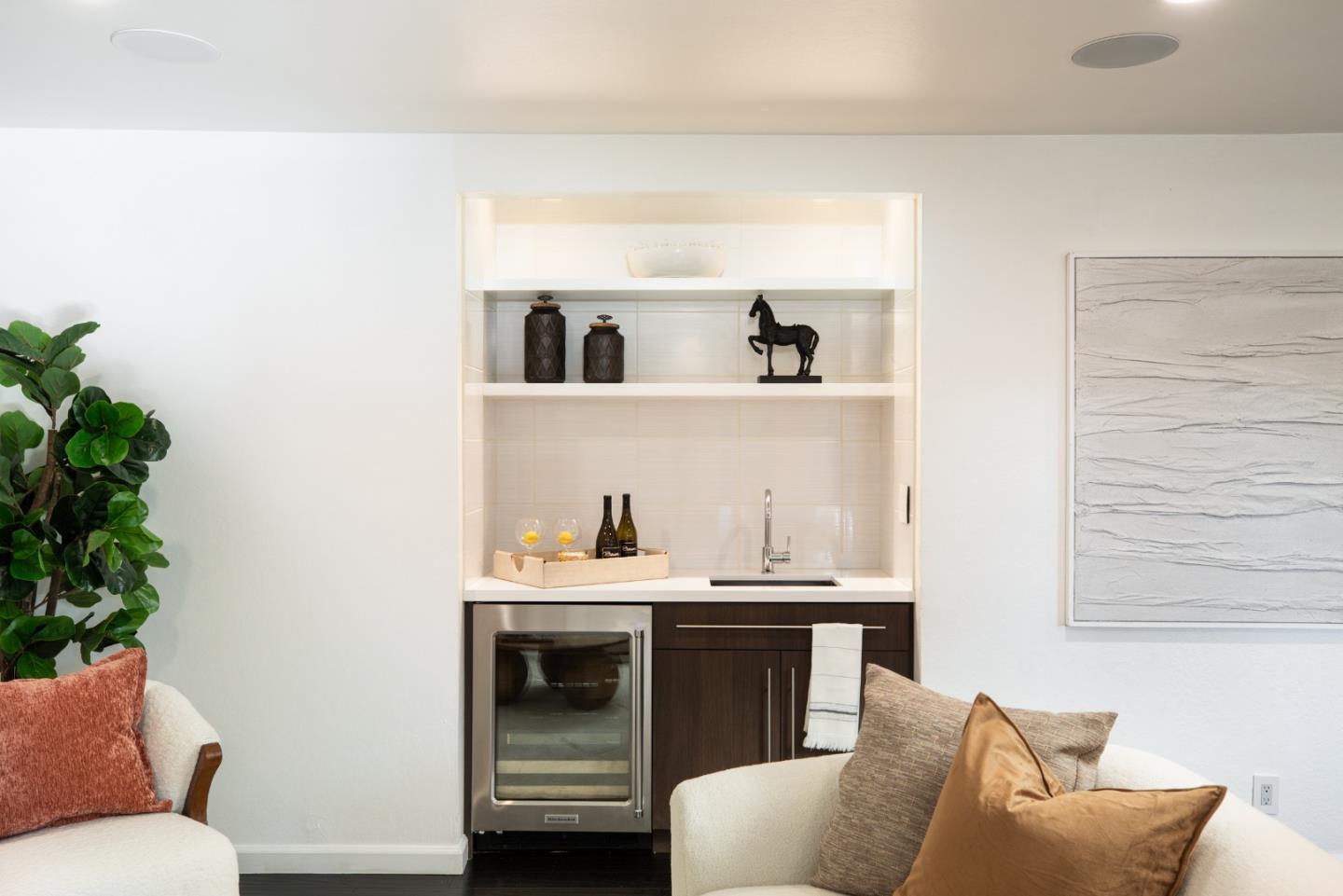 3594 Sunnymead Court