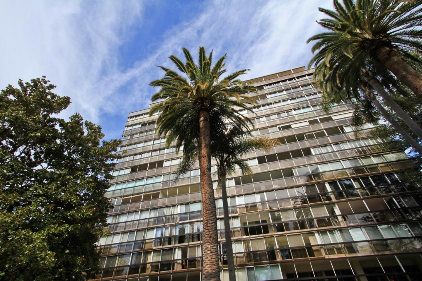 101 Alma ST 1101