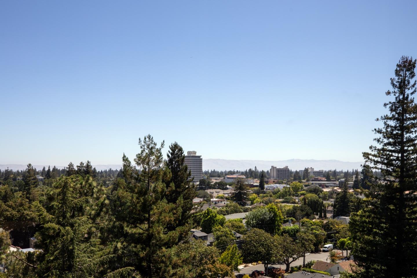 101 Alma ST 1101