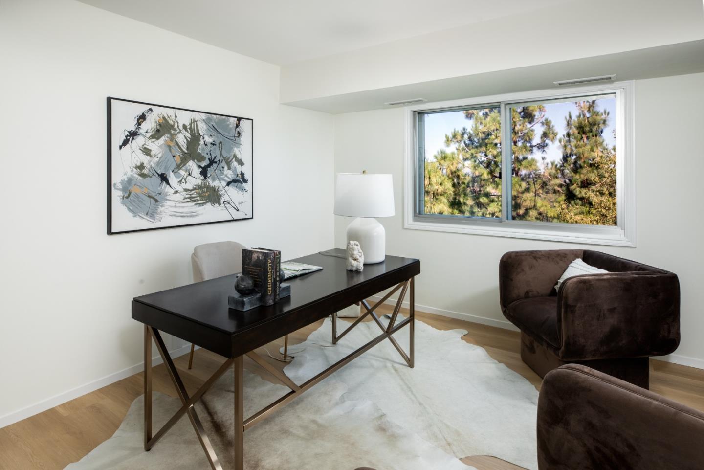 101 Alma ST 1101
