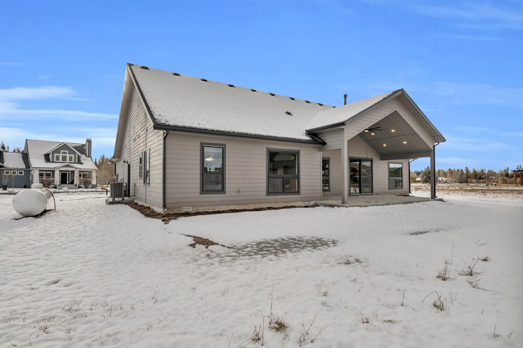 1107 Mo's Way, McCall