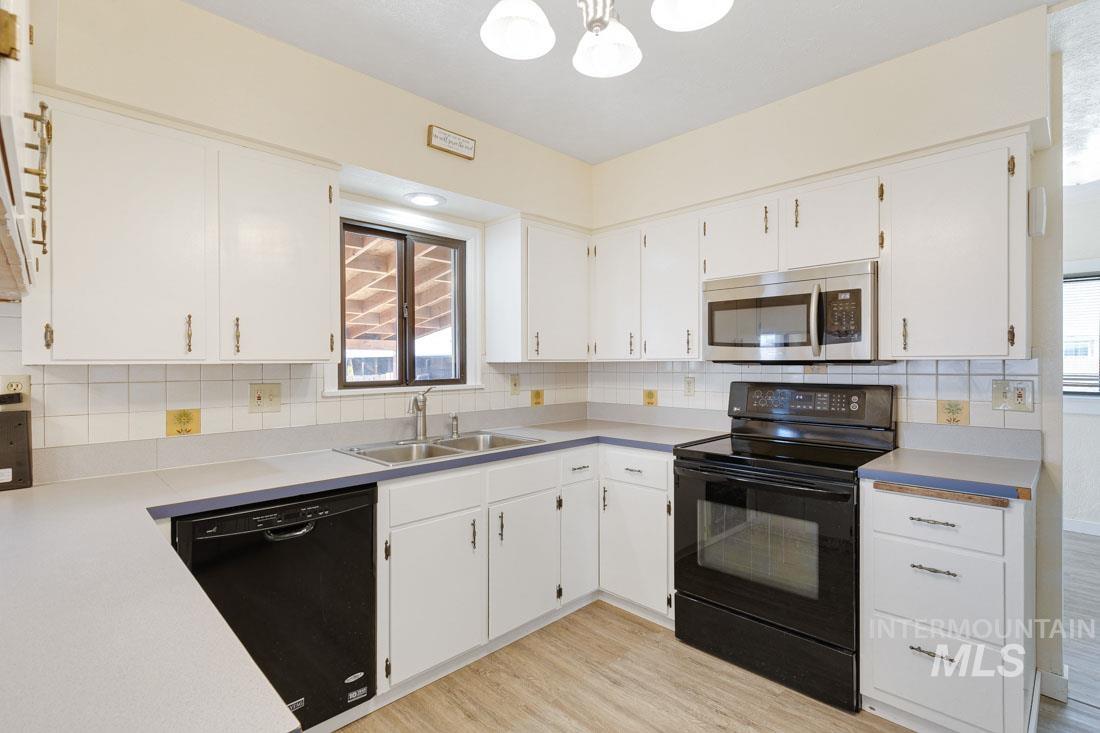 315 S Colorado