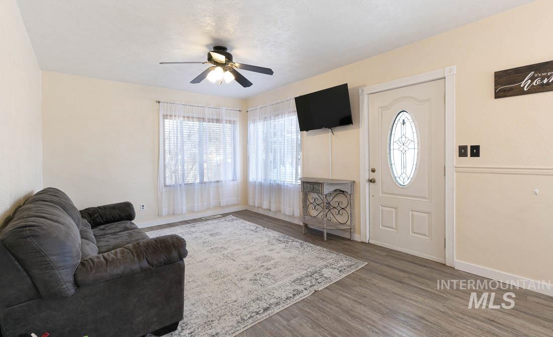 315 S Colorado