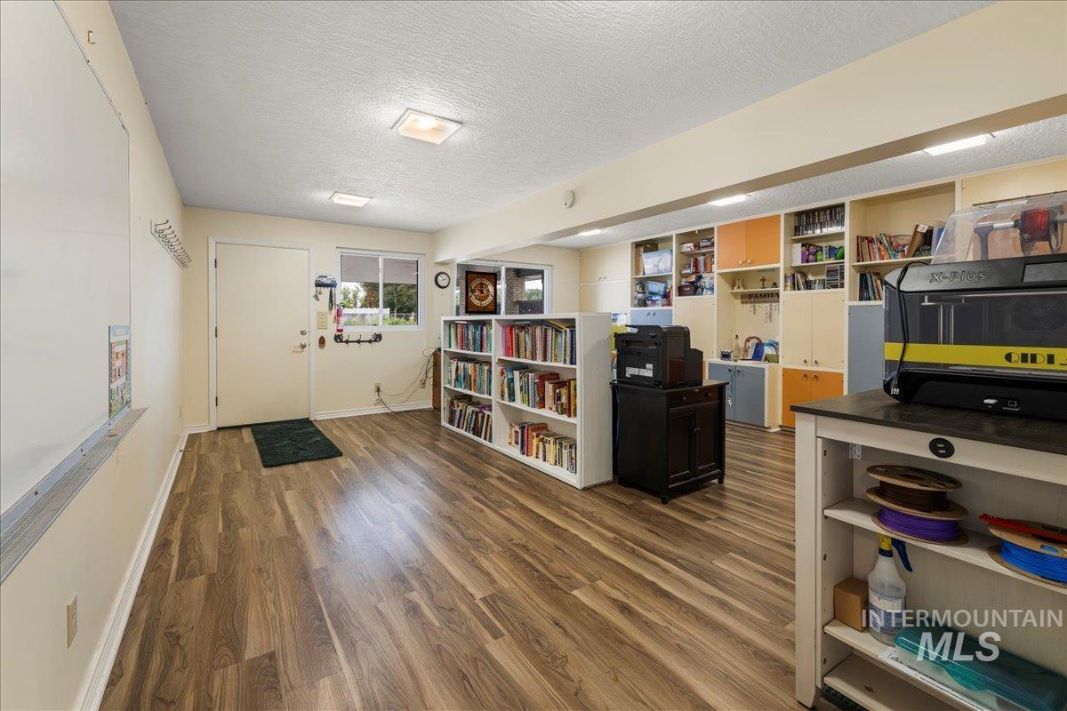 2615 Dorman