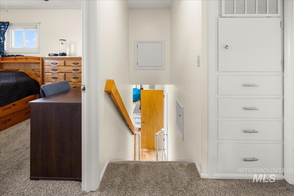 2615 Dorman